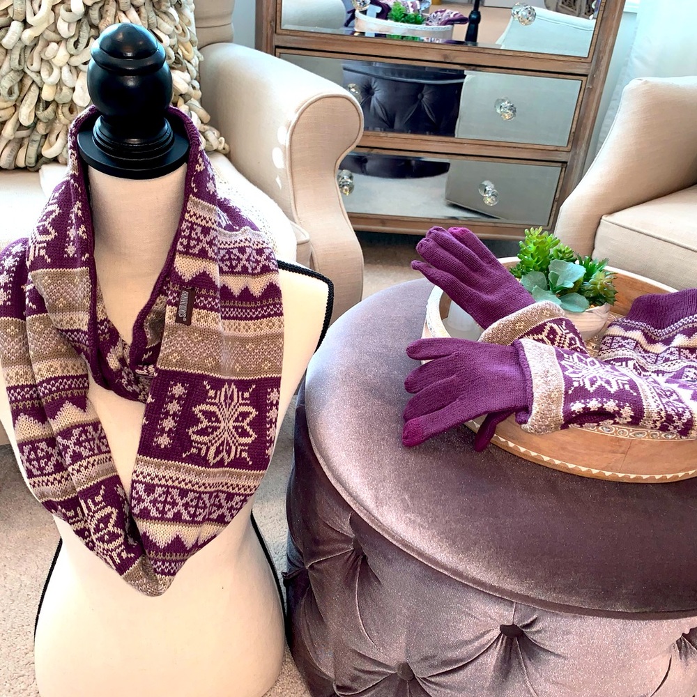 NWOT - Muk Luks scarf, gloves and hat set